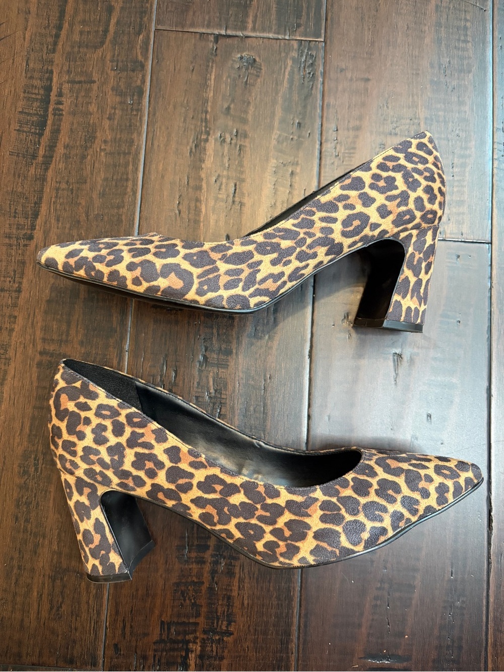 Marc Fisher Leopard Print Block Heel Pumps Classic Sexy Elegant Anima Print 90’s - Picture 2 of 10